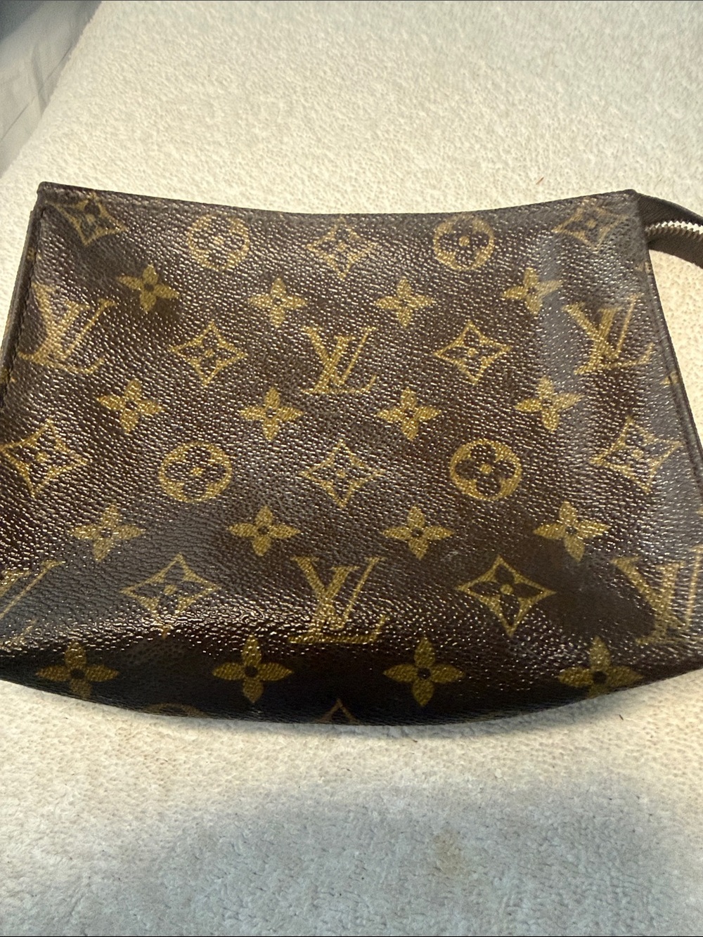 Louis Vuitton - TWO PROJECT PIECES - Picture 9 of 12